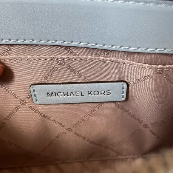 🌼Michael Kors Set - Picture 10 of 16